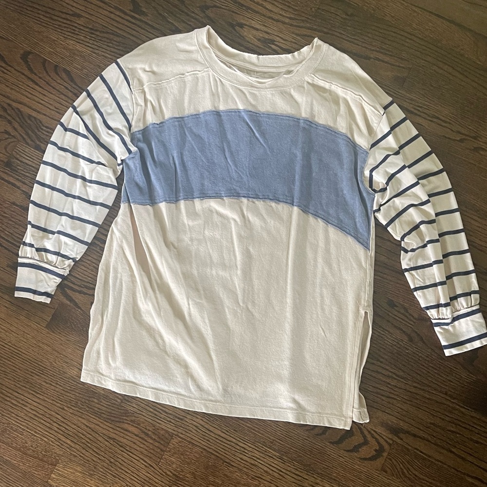 we the free long sleeve